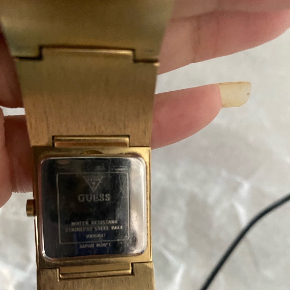 Guess Watch - Picture 3 of 4